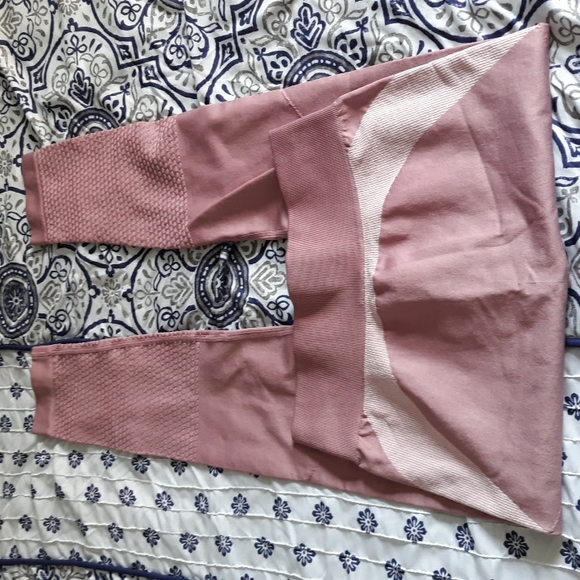 Fabletics X Demi Lovato Sz S Leggings - Picture 3 of 15